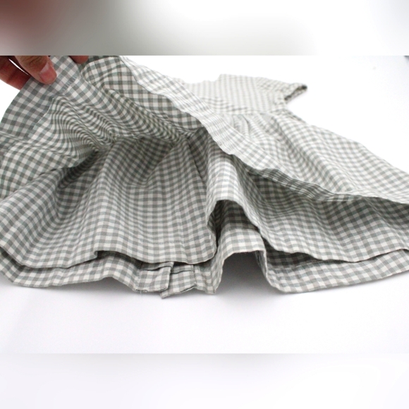 Toddler Girls Handmade Checkered Dress Sage Green (1-2 yr olds) - Picture 5 of 7